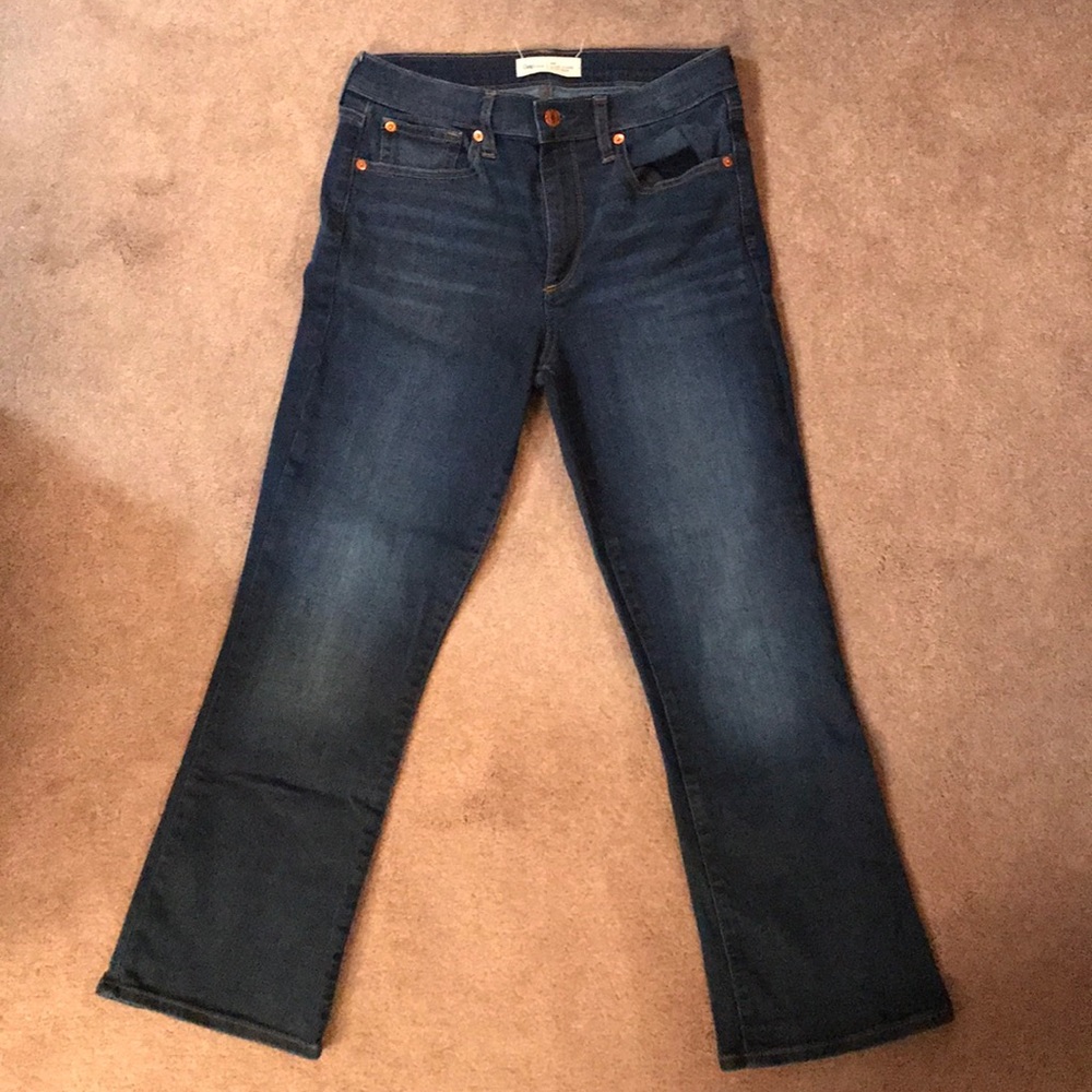 Gap high rise crop flare 28R